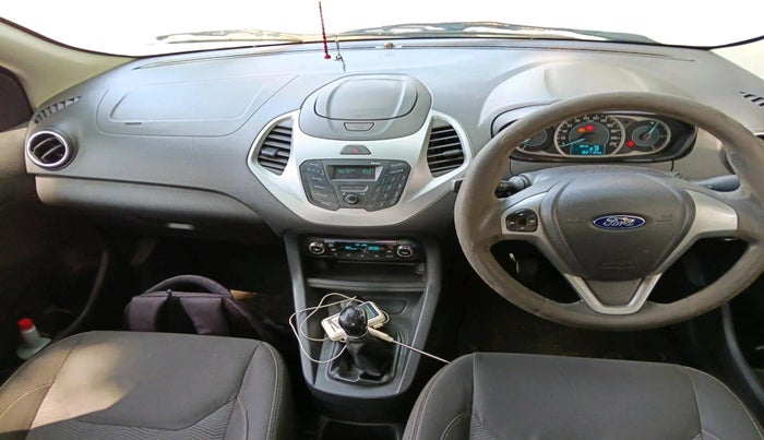 2017 Ford Figo Aspire TITANIUM1.5 DIESEL, Diesel, Manual, 1,62,112 km, interior