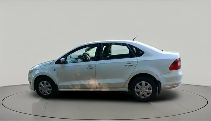 2012 Skoda Rapid AMBITION 1.6 TDI CR MT PLUS, Diesel, Manual, 2,63,855 km, exterior