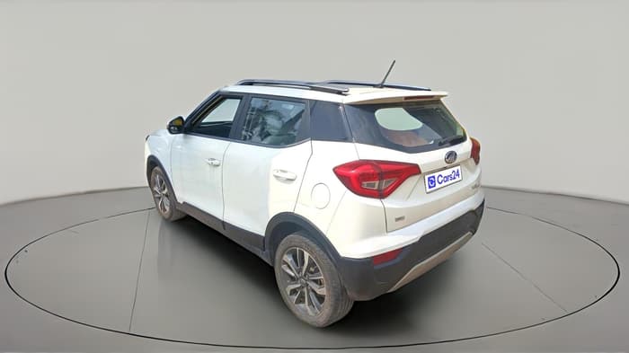 2019 Mahindra XUV300 W8 (O) 1.5 DIESEL, Diesel, Manual, 85,746 km, exterior