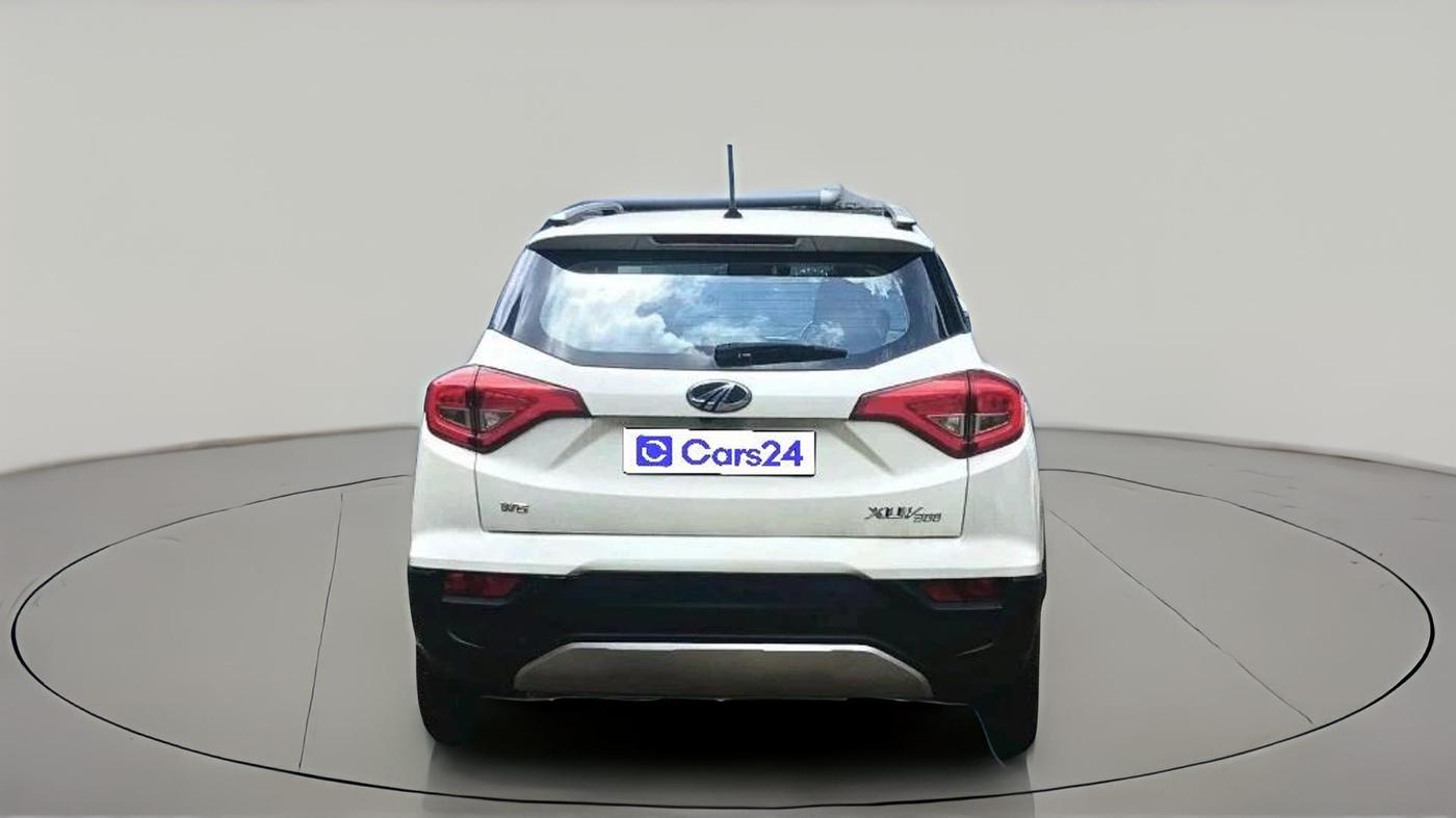 2019 Mahindra XUV300 W8 (O) 1.5 DIESEL, Diesel, Manual, 85,746 km, exterior
