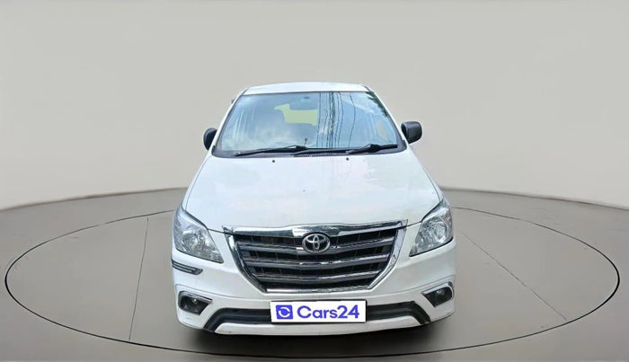 2015 Toyota Innova 2.5 GX 8 STR, Diesel, Manual, 2,02,332 km, exterior