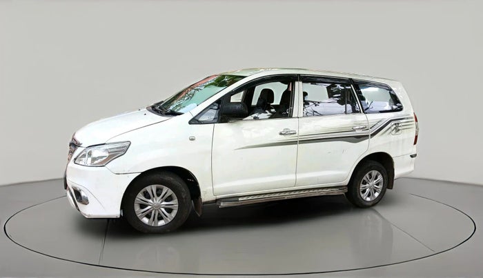 2015 Toyota Innova 2.5 GX 8 STR, Diesel, Manual, 2,02,332 km, exterior