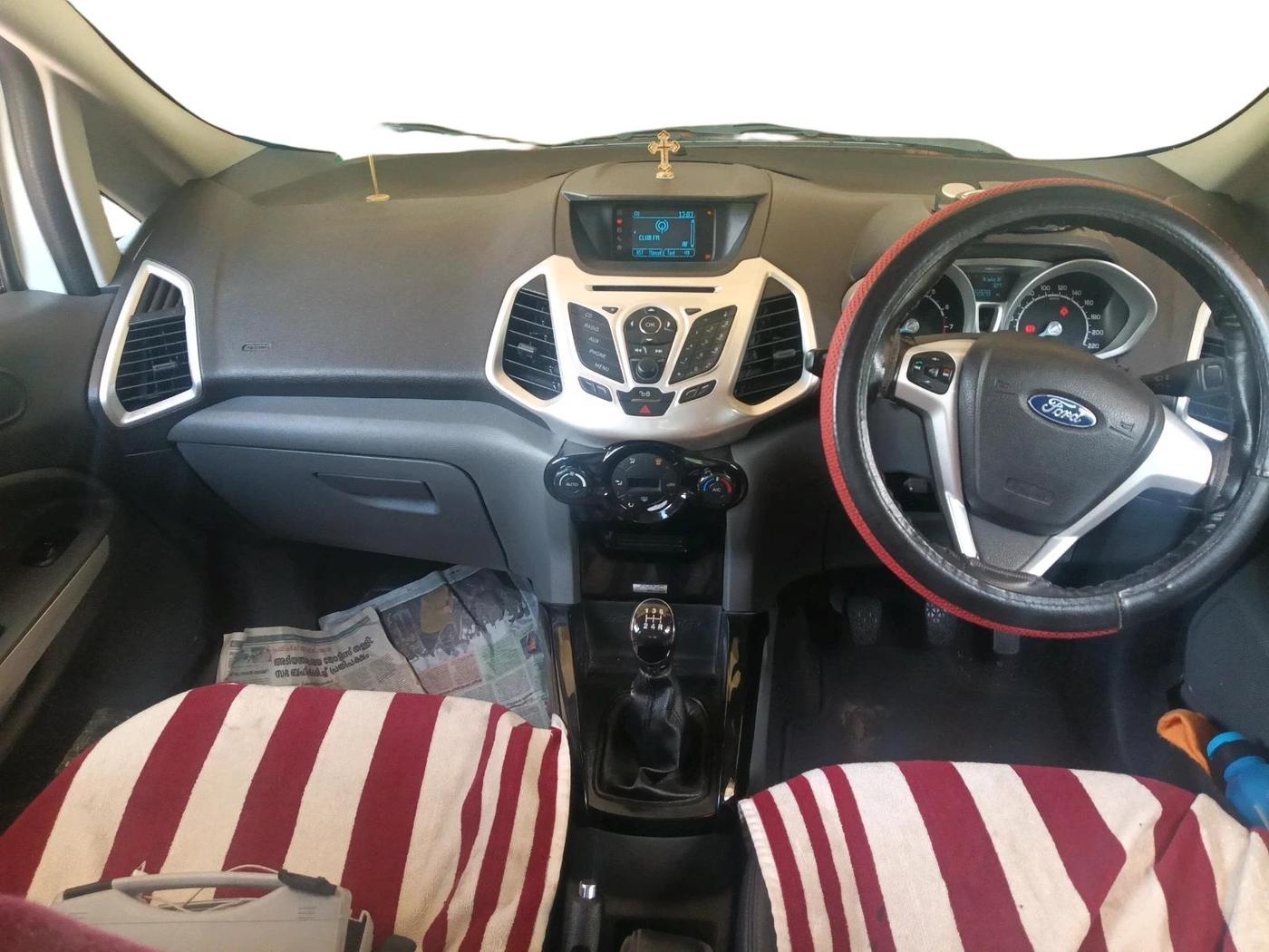 2013 Ford Ecosport TITANIUM 1.0L ECOBOOST, Petrol, Manual, 55,928 km, interior