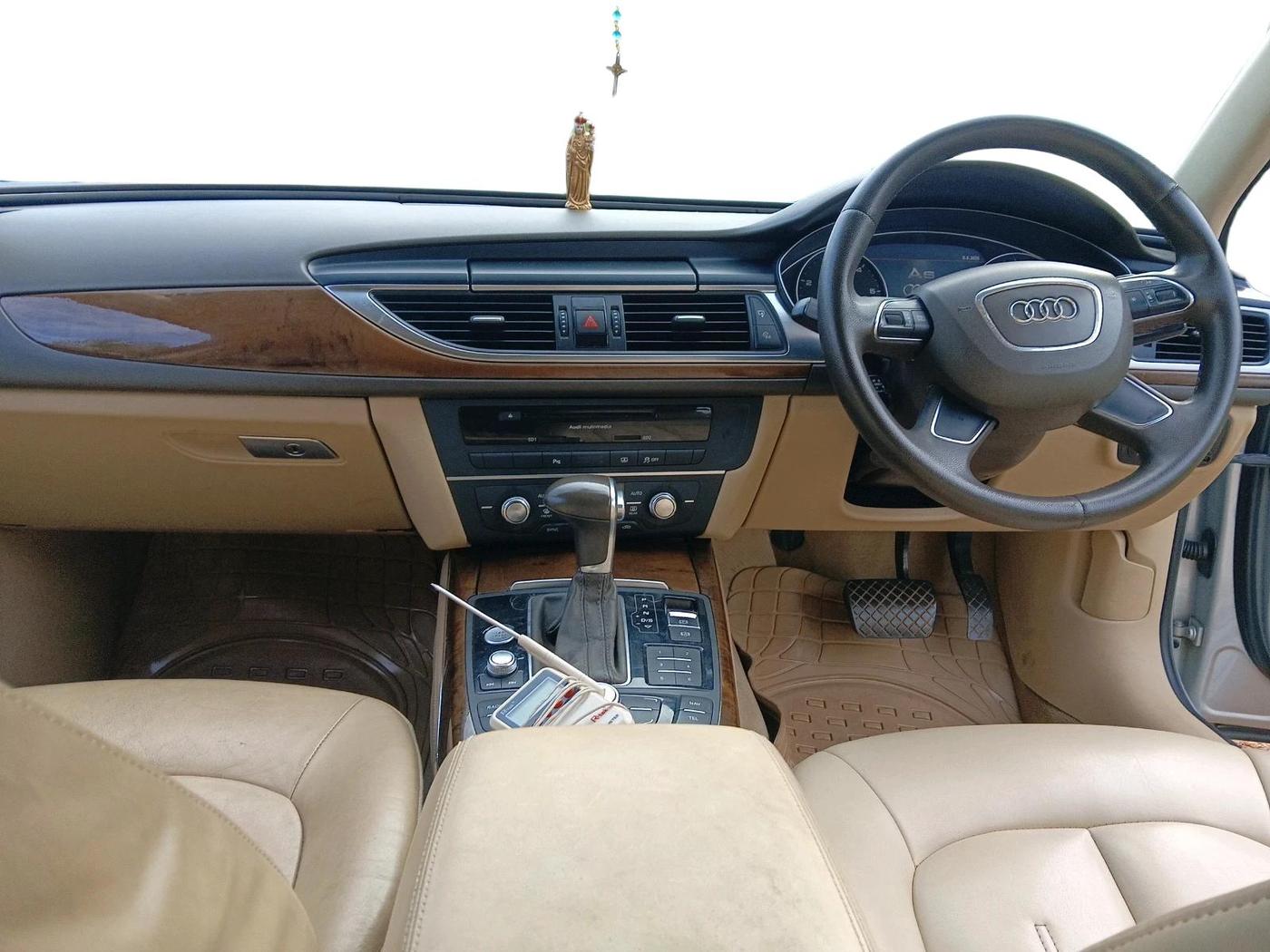 2013 Audi A6 2.0 TDI PREMIUM, Diesel, Automatic, 80,458 km, interior