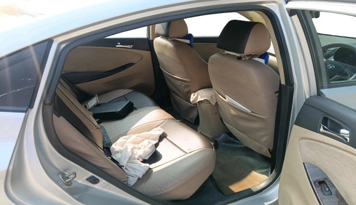 2012 Hyundai Verna FLUIDIC 1.6 CRDI SX, Diesel, Manual, 95,284 km, interior