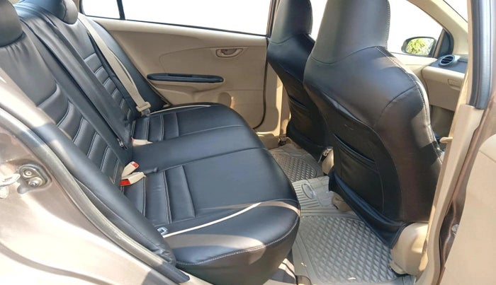 2014 Honda Amaze 1.5L I-DTEC S, Diesel, Manual, 1,34,151 km, interior