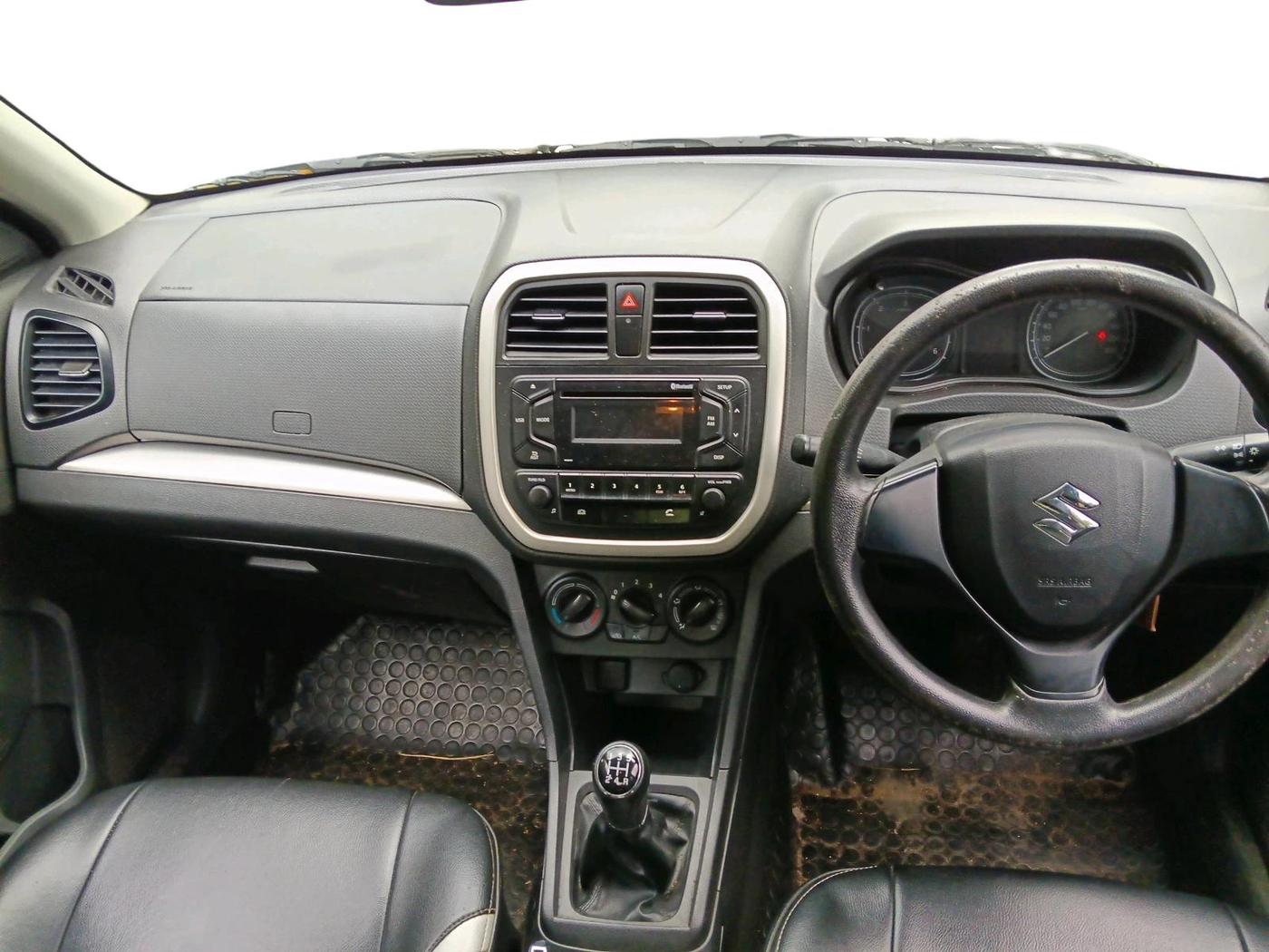 2016 Maruti Vitara Brezza VDI (O), Diesel, Manual, 77,058 km, interior