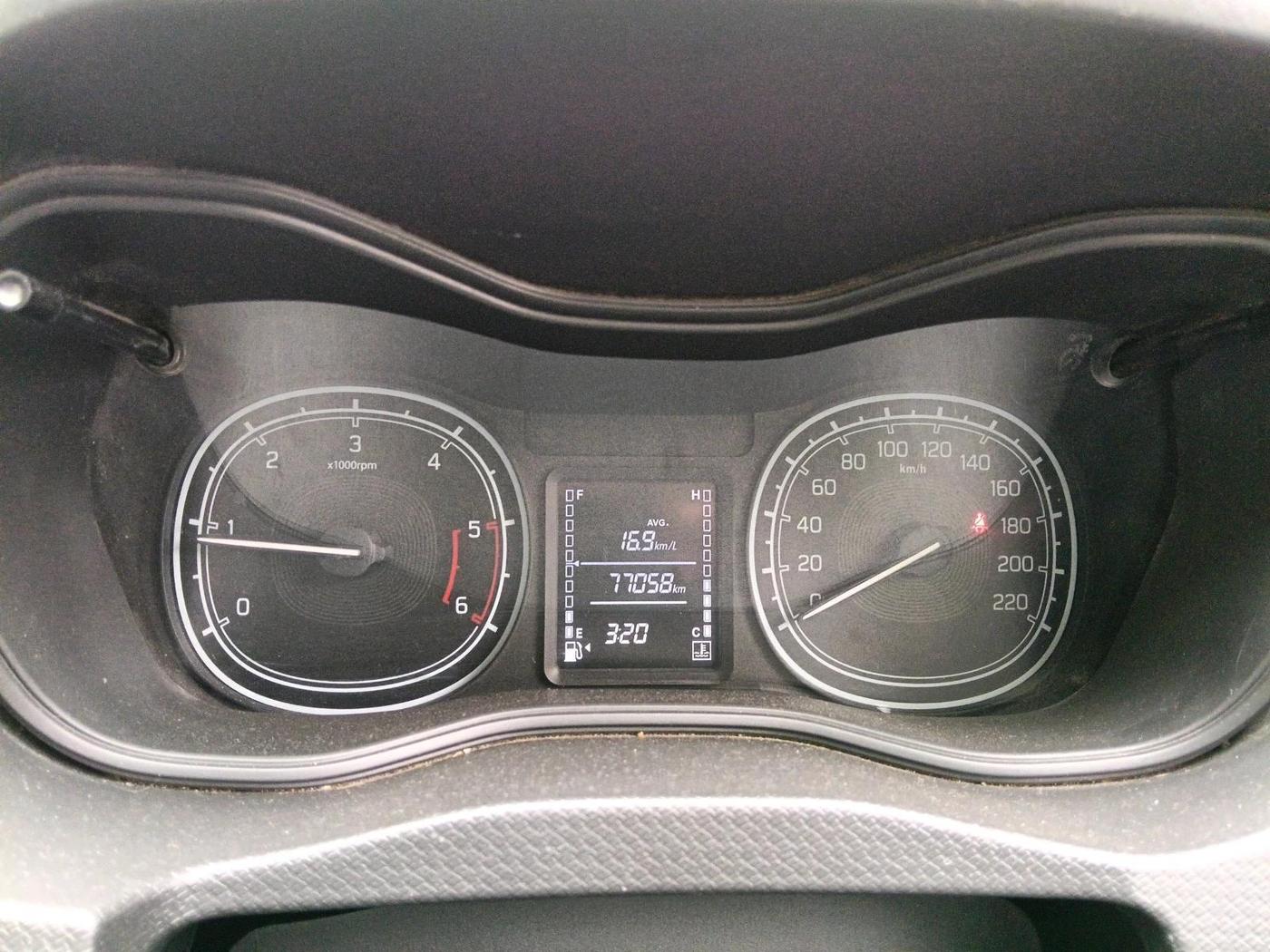 2016 Maruti Vitara Brezza VDI (O), Diesel, Manual, 77,058 km, interior