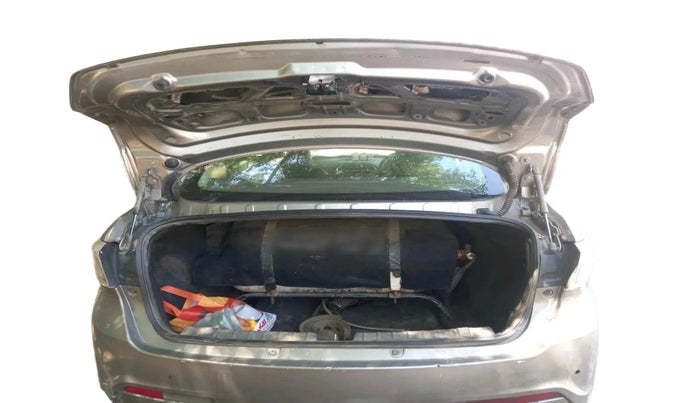 2019 Tata TIGOR XZ PLUS PETROL, CNG, Manual, 1,97,303 km, exterior