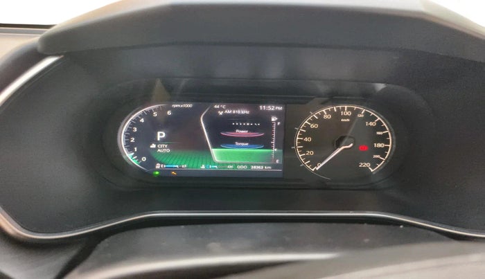 2022 Tata Safari XZA, Diesel, Automatic, 38,363 km, interior