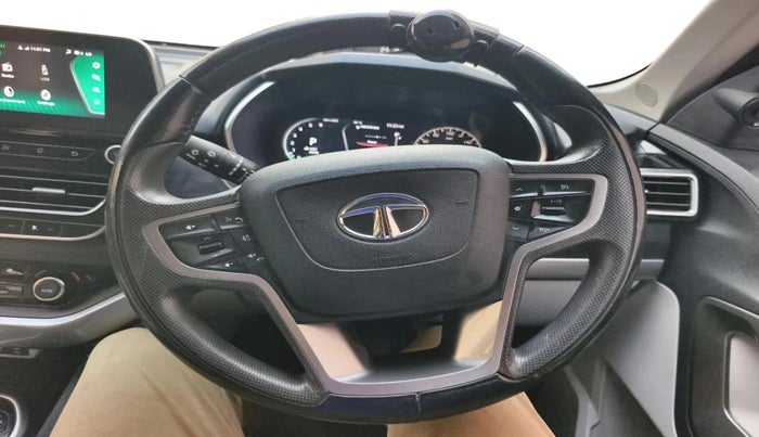2022 Tata Safari XZA, Diesel, Automatic, 38,363 km, interior