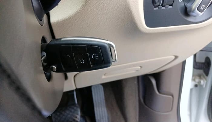 2014 Audi Q3 2.0 TDI, Diesel, Automatic, 1,23,152 km, interior