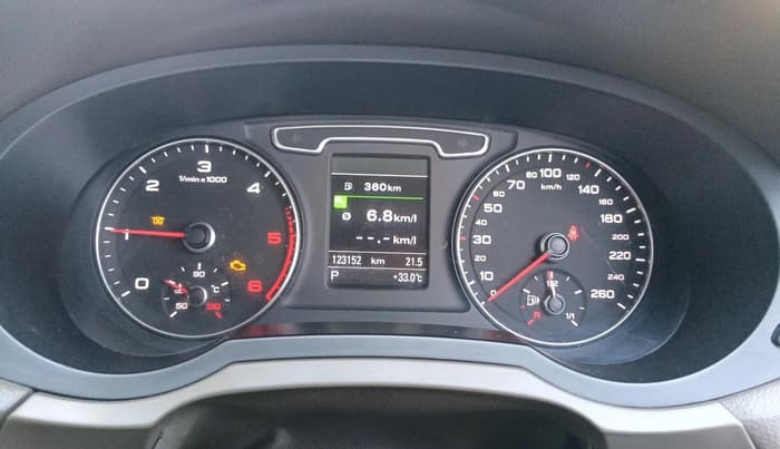 2014 Audi Q3 2.0 TDI, Diesel, Automatic, 1,23,152 km, interior
