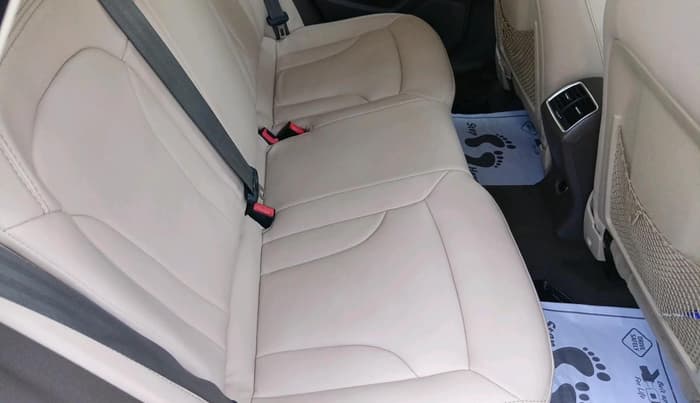 2014 Audi Q3 2.0 TDI, Diesel, Automatic, 1,23,152 km, interior
