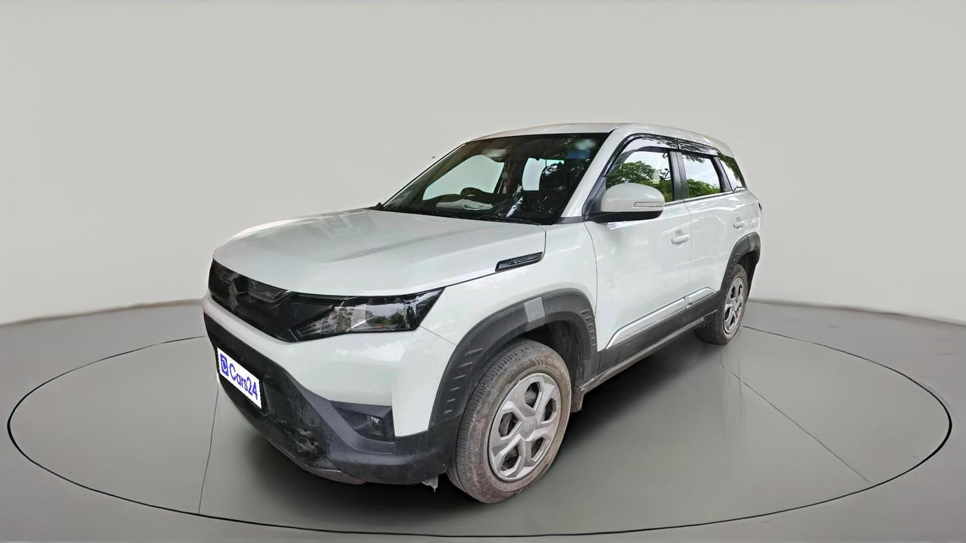 2025 Maruti BREZZA LXI S- CNG, CNG, Manual, 31,484 km, exterior