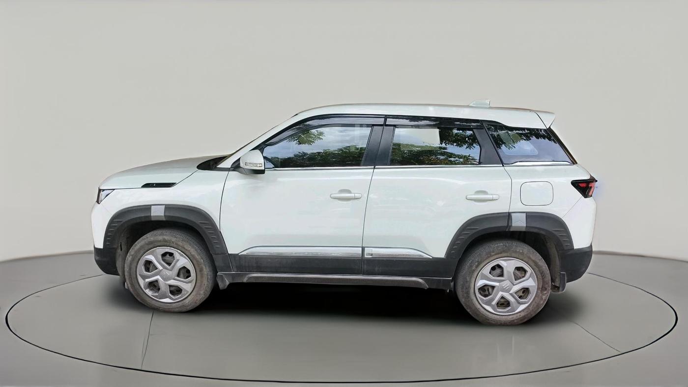 2025 Maruti BREZZA LXI S- CNG, CNG, Manual, 31,484 km, exterior