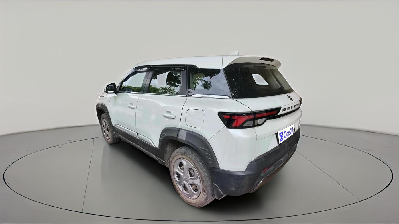2025 Maruti BREZZA LXI S- CNG, CNG, Manual, 31,484 km, exterior