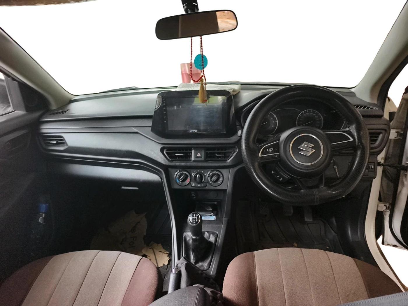 2025 Maruti BREZZA LXI S- CNG, CNG, Manual, 31,484 km, interior