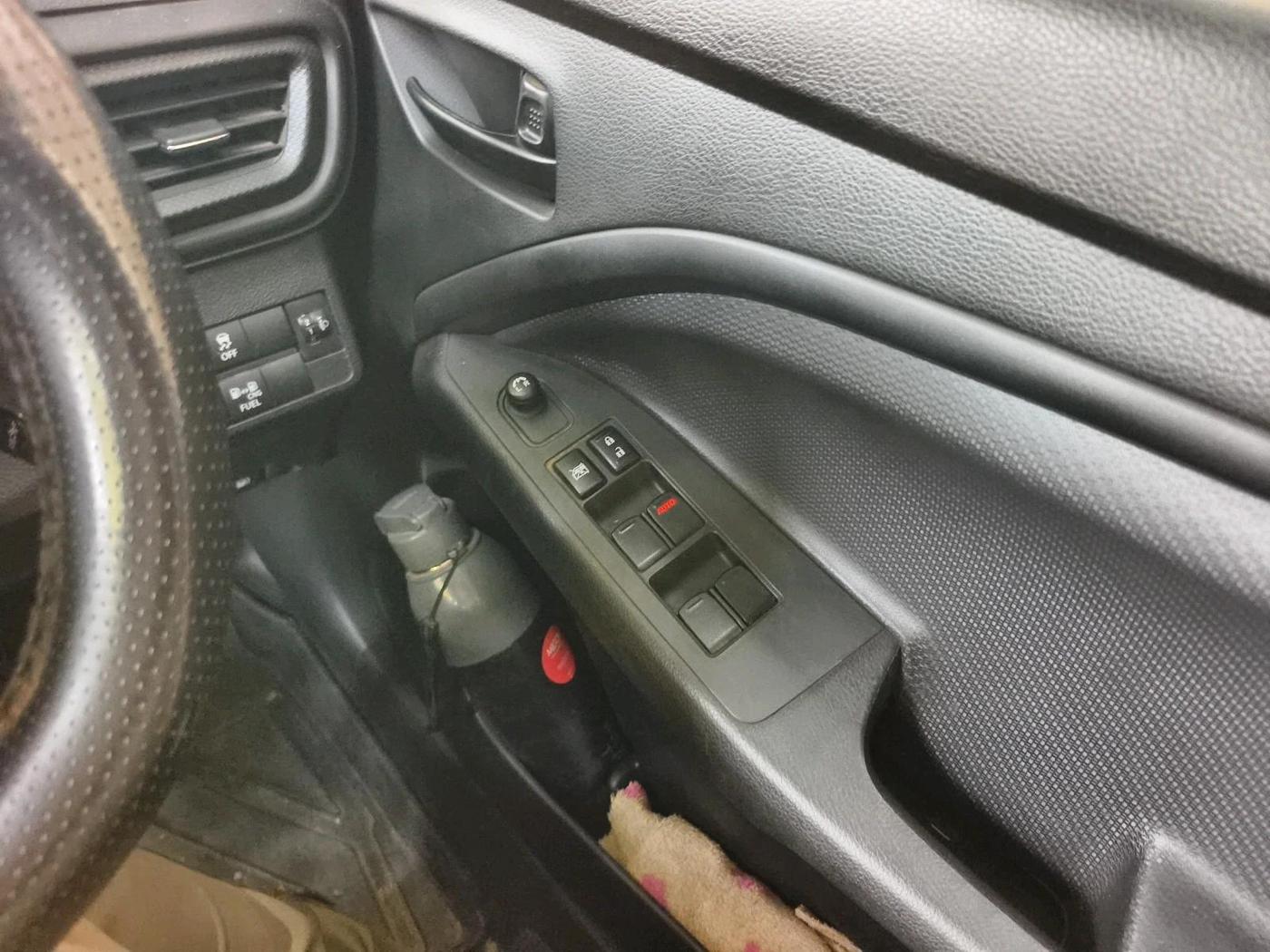 2025 Maruti BREZZA LXI S- CNG, CNG, Manual, 31,484 km, interior