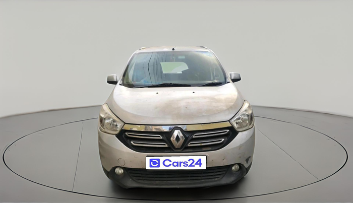 2015 Renault Lodgy 110 PS RXL 7 STR, Diesel, Manual, 1,35,587 km, exterior