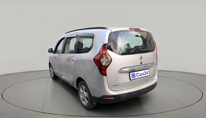 2015 Renault Lodgy 110 PS RXL 7 STR, Diesel, Manual, 1,35,587 km, exterior