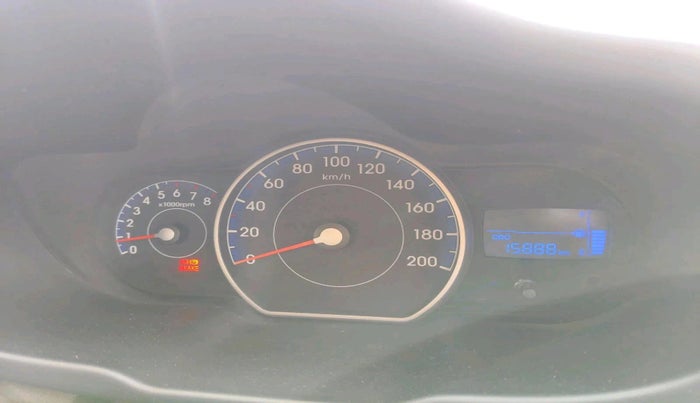 2015 Hyundai i10 SPORTZ 1.1, Petrol, Manual, 15,888 km, interior