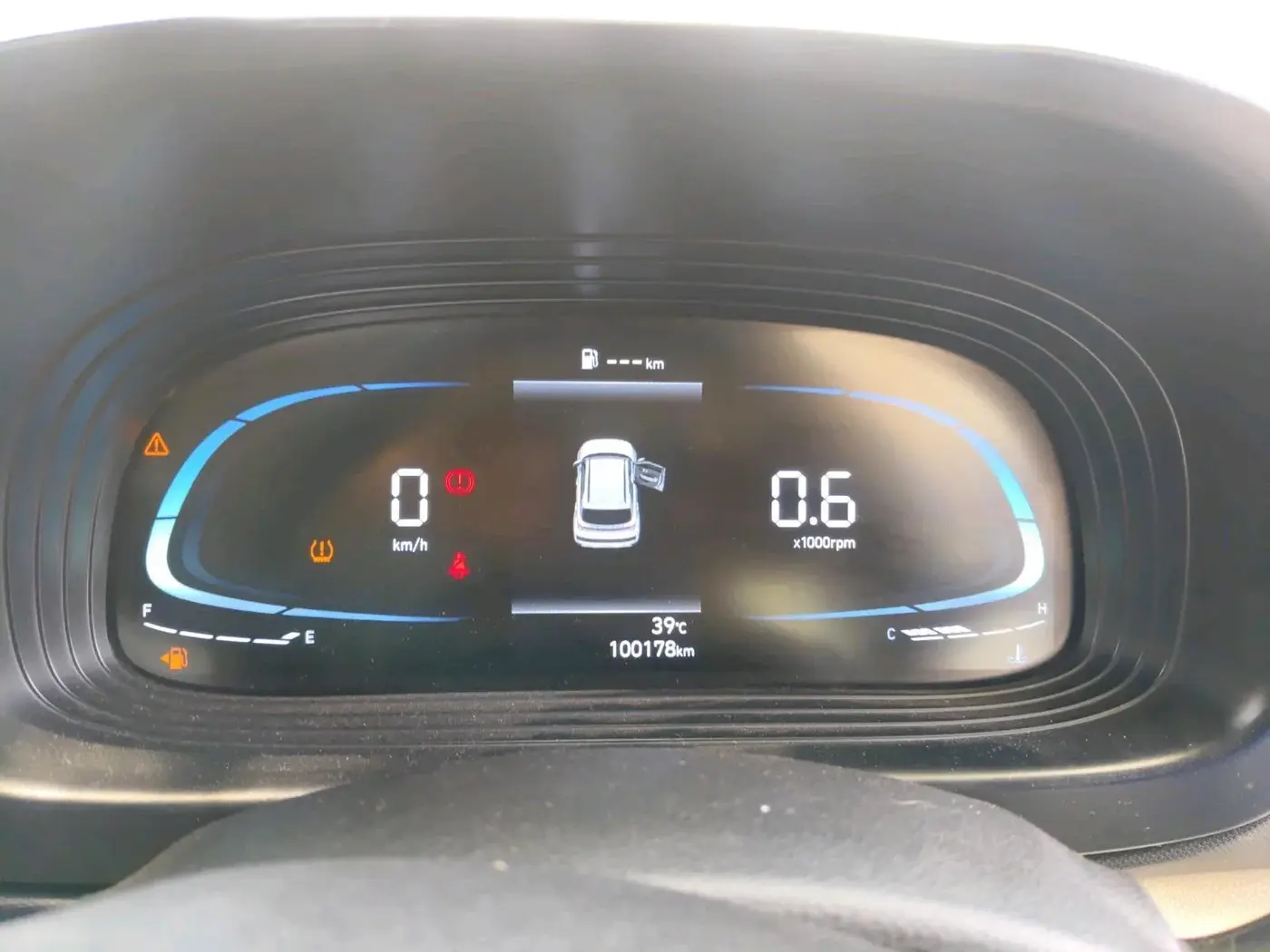 2022 Hyundai VENUE S(O) 1.2, CNG, Manual, 1,00,178 km, interior