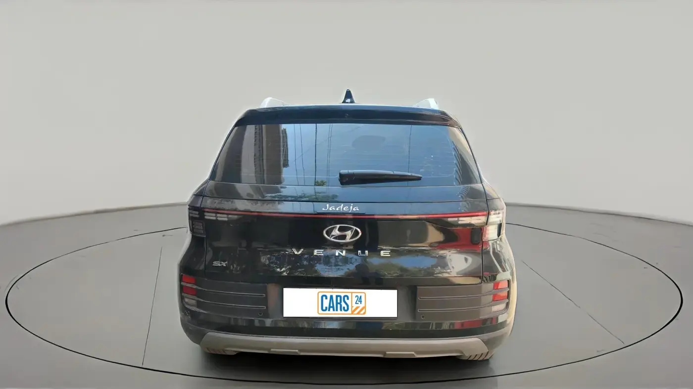 2024 Hyundai VENUE SX 1.5 CRDI, Diesel, Manual, 21,000 km, exterior