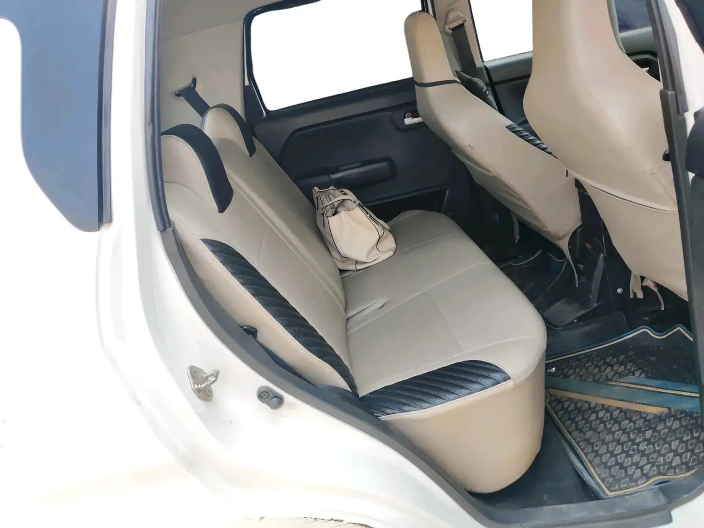 2022 Maruti New Wagon-R VXI CNG 1.0, CNG, Manual, 1,90,486 km, interior