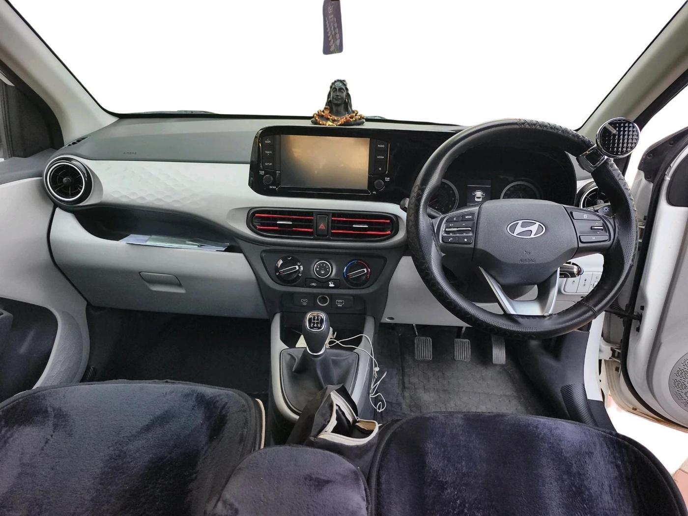 2023 Hyundai GRAND I10 NIOS SPORTZ 1.2 KAPPA VTVT CNG, CNG, Manual, 52,726 km, interior