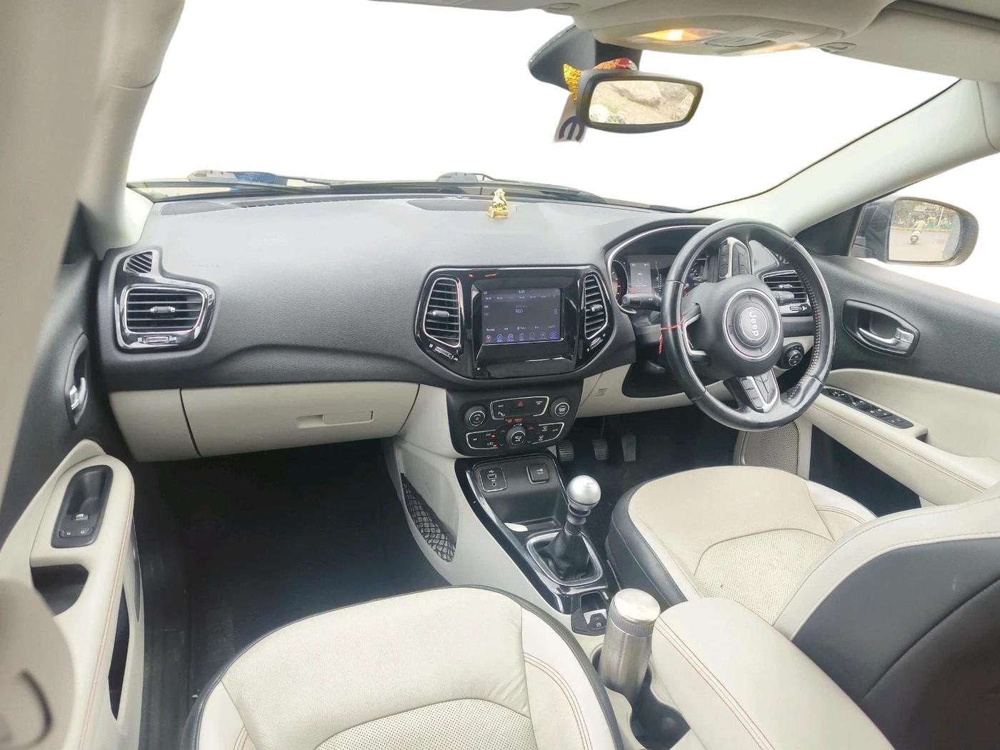 2018 Jeep Compass LIMITED 2.0 DIESEL, Diesel, Manual, 1,09,407 km, interior