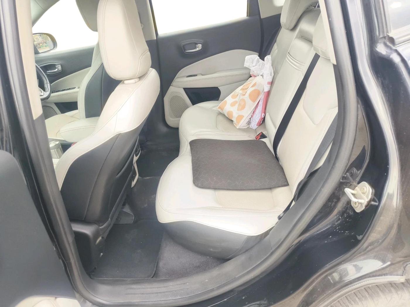 2018 Jeep Compass LIMITED 2.0 DIESEL, Diesel, Manual, 1,09,407 km, interior
