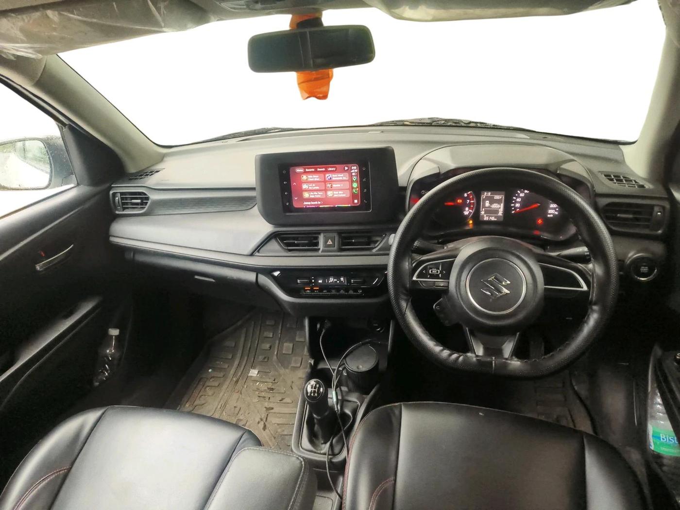 2024 Maruti Swift VXI CNG, CNG, Manual, 65,146 km, interior