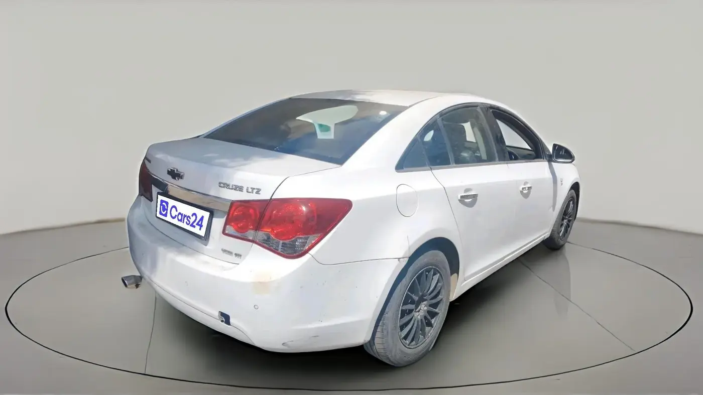2012 Chevrolet Cruze LTZ AT, Diesel, Automatic, 1,92,848 km, exterior