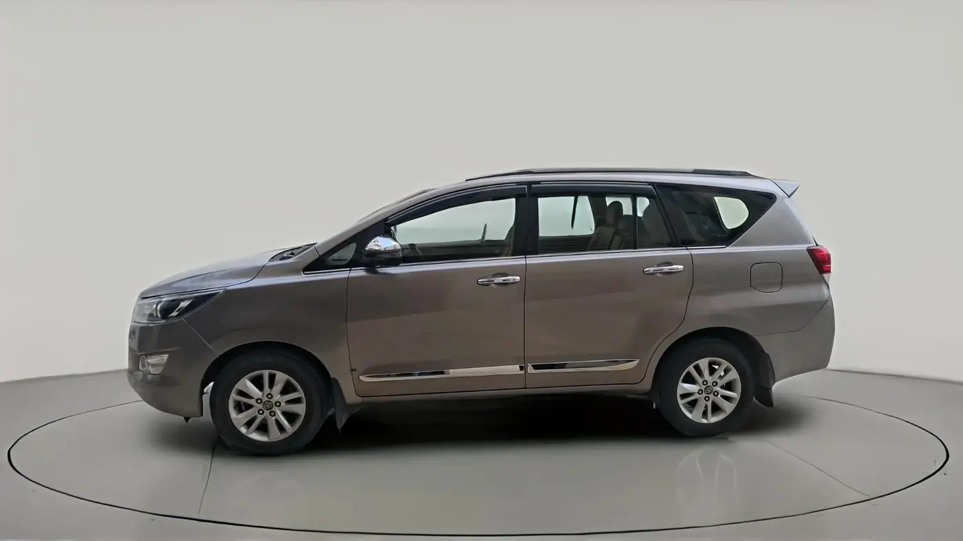 2019 Toyota Innova Crysta 2.4 VX 8 STR, Diesel, Manual, 1,45,525 km, exterior