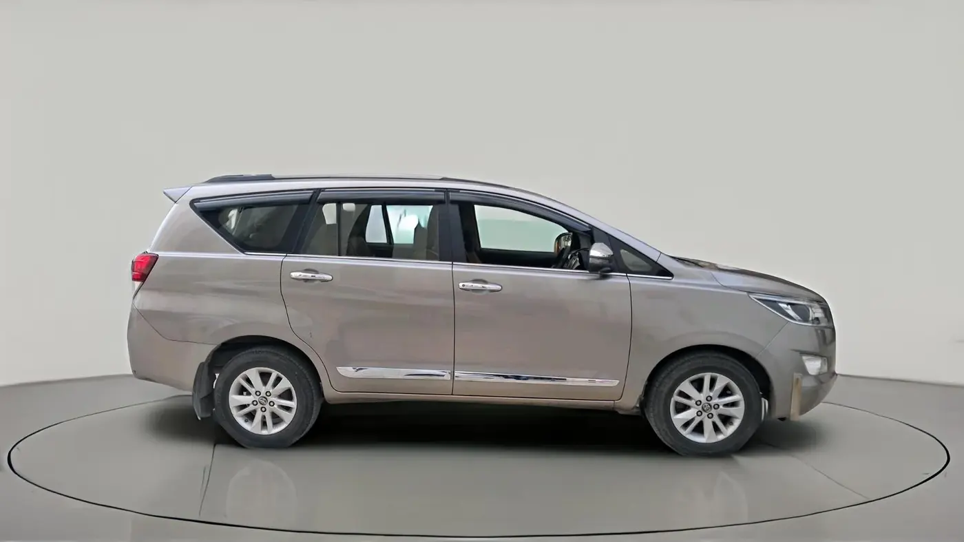 2019 Toyota Innova Crysta 2.4 VX 8 STR, Diesel, Manual, 1,45,525 km, exterior