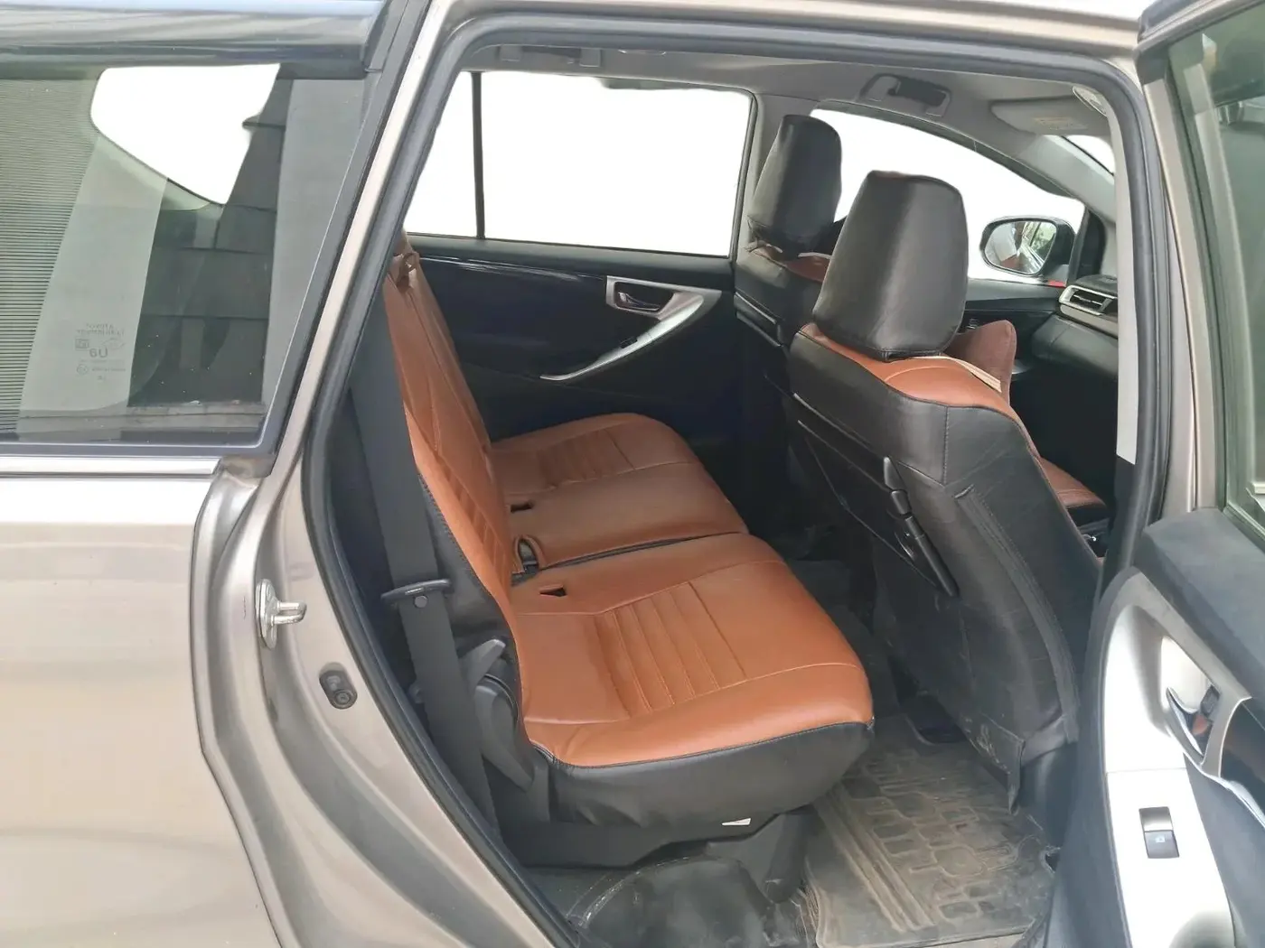 2019 Toyota Innova Crysta 2.4 VX 8 STR, Diesel, Manual, 1,45,525 km, interior