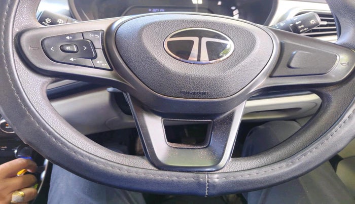 2024 Tata ALTROZ XZ CNG, CNG, Manual, 80,728 km, interior