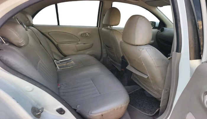 2014 Renault Pulse RXL DIESEL, Diesel, Manual, 1,18,062 km, interior