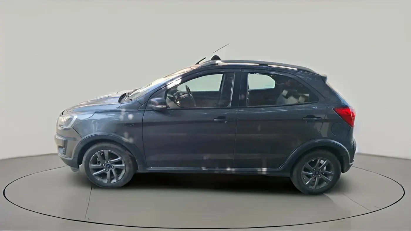 2018 Ford FREESTYLE TITANIUM 1.2 PETROL, Petrol, Manual, 1,27,849 km, exterior