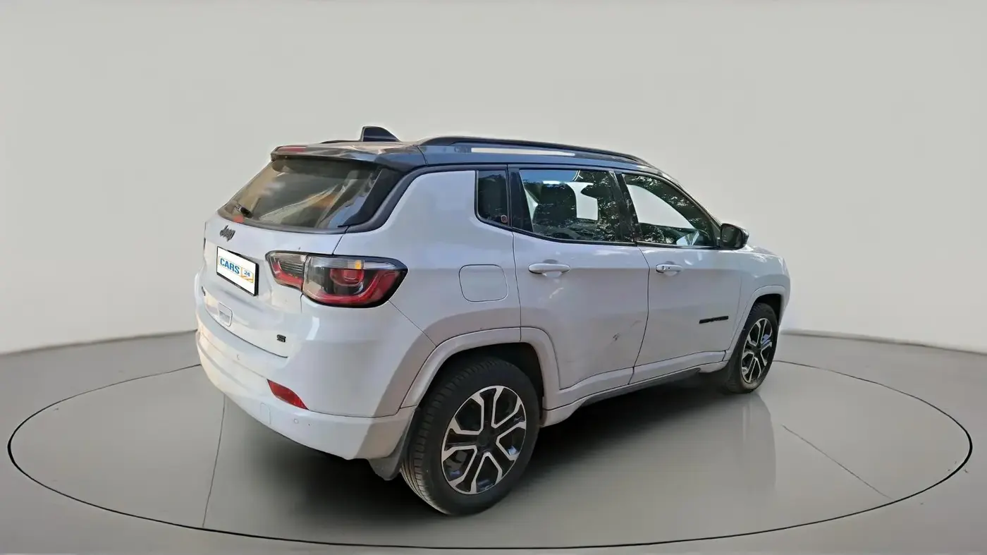 2022 Jeep Compass MODEL S (O) DIESEL 4X4 AT, Diesel, Automatic, 1,00,026 km, exterior