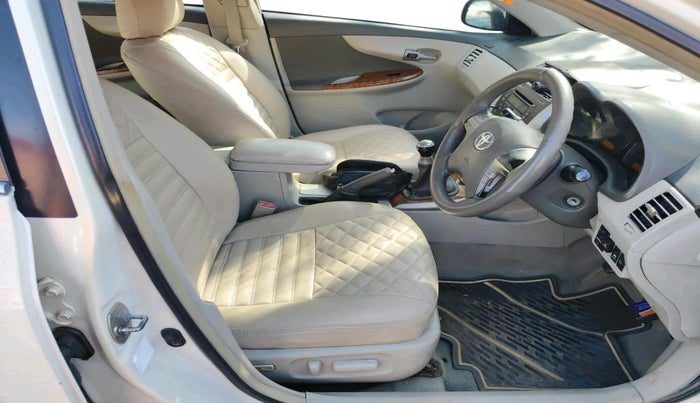 2008 Toyota Corolla Altis GL PETROL, CNG, Manual, 1,34,885 km, interior