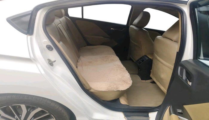 2018 Honda City 1.5L I-DTEC ZX, Diesel, Manual, 1,30,691 km, interior