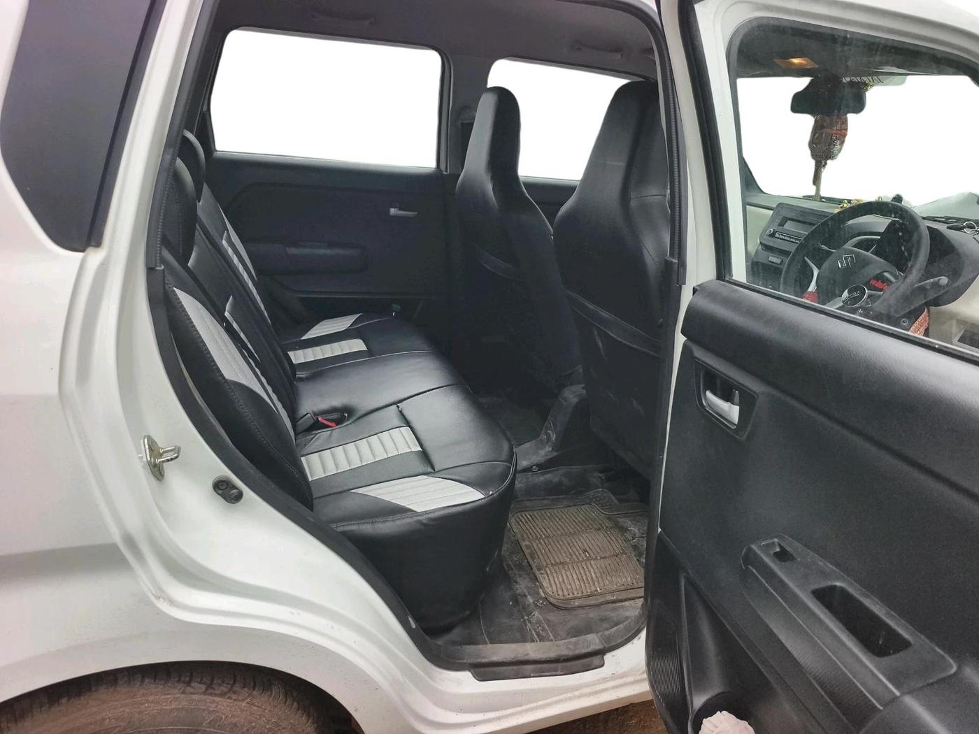 2019 Maruti New Wagon-R VXI 1.0, Petrol, Manual, 44,677 km, interior