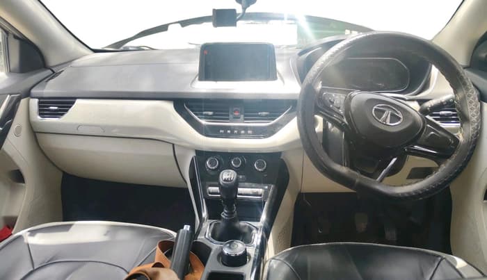 2022 Tata NEXON XZ PETROL, CNG, Manual, 68,018 km, interior