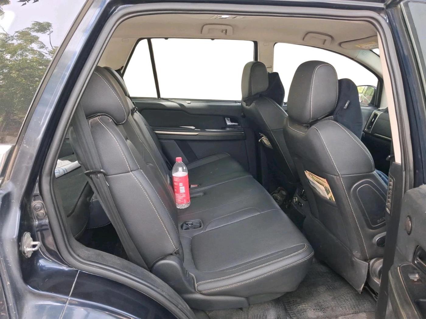 2018 Tata Hexa XTA 4X2 7 STR, Diesel, Automatic, 1,23,199 km, interior
