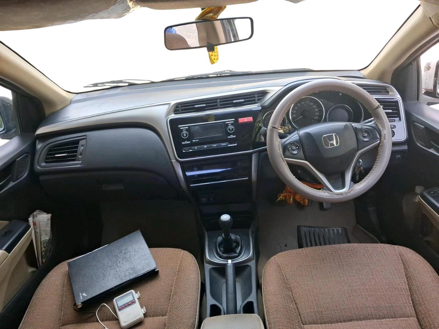 2014 Honda City 1.5L I-DTEC SV, Diesel, Manual, 1,26,964 km, interior