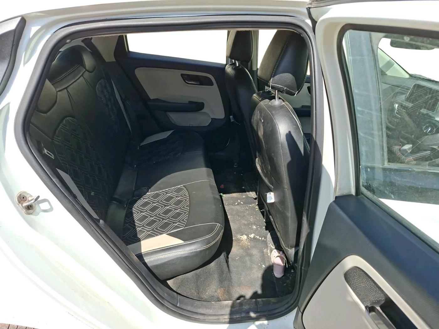 2022 Tata ALTROZ XT I-TURBO PETROL, Petrol, Manual, 58,273 km, interior