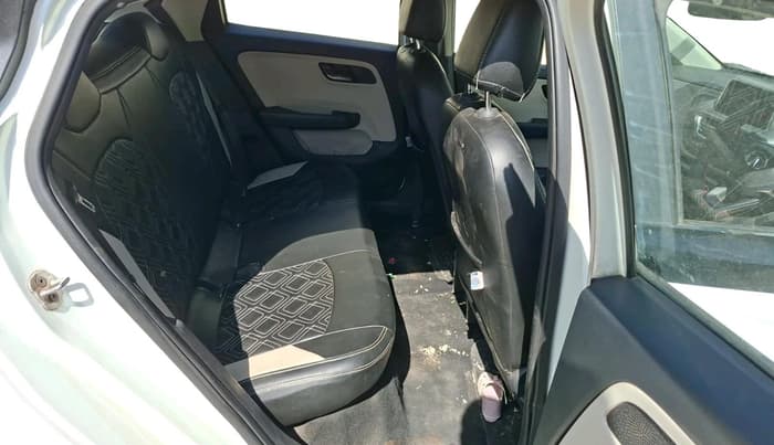 2022 Tata ALTROZ XT I-TURBO PETROL, Petrol, Manual, 58,273 km, interior