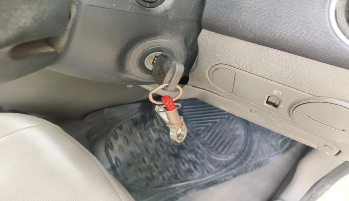 2011 Hyundai i10 MAGNA 1.2, CNG, Manual, 1,13,670 km, interior